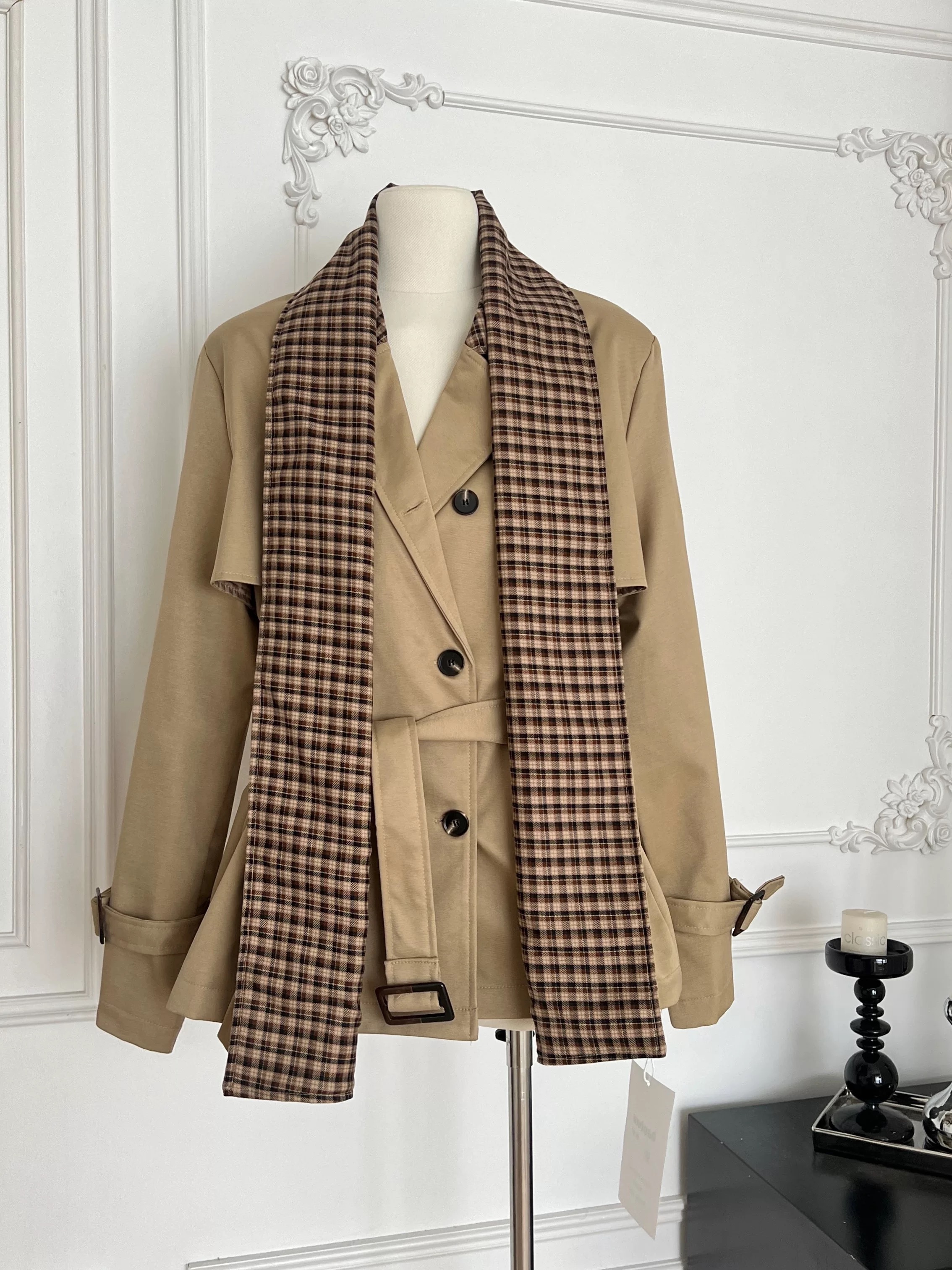 Have it on locked coat COA159 images